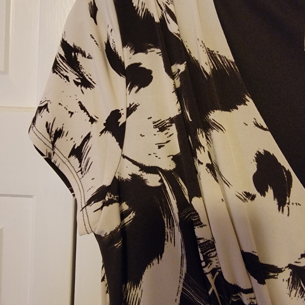 Chelsea Suite Brown & Cream Floral V-Neck Maxi with Waist Buckle Size 8 EUC - Picture 4 of 6
